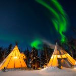 Territorios de Noroeste, las auroras más impresionantes del mundo y la mejor experiencia invernal